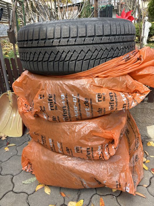 Set 4 jante aluminiu cu cauciucuri de iarna BMW X3