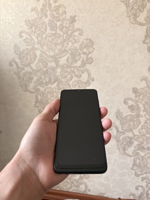 Продаю Samsung A05