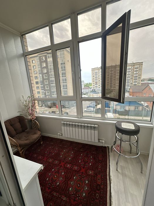 Продам 3 комнатную квартиру в центре