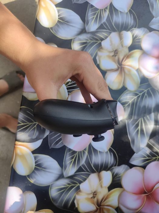 Controller compatibil cu PC și telefon