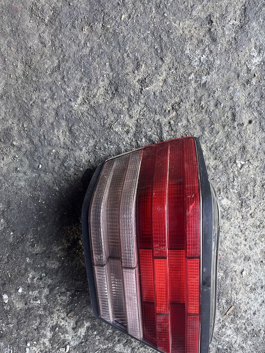 Задний стоп на мерс ешка