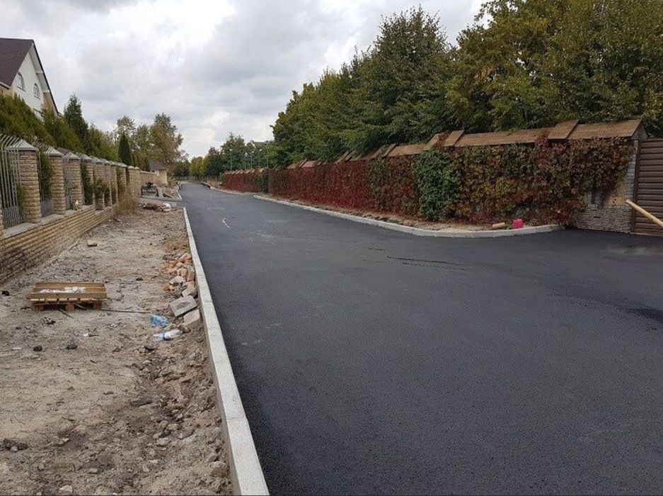 Асфальт, Асфальтирование дорог дворов