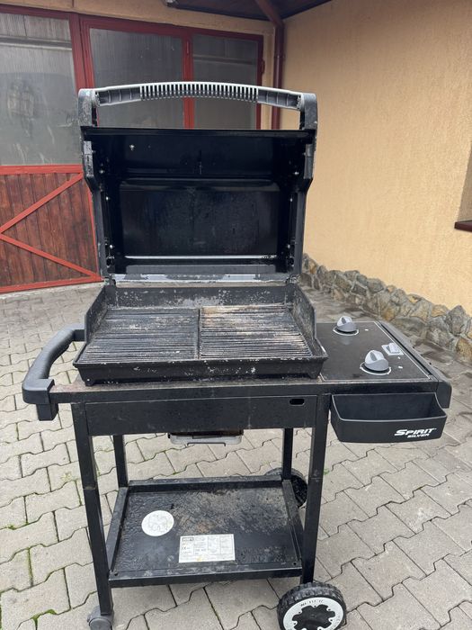 Gratar pe gaz Weber