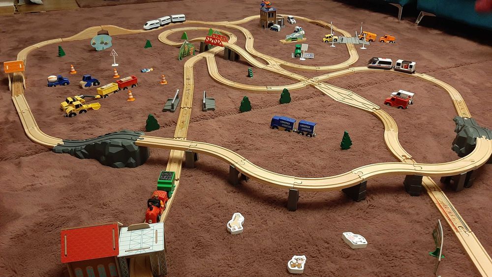 3 Seturi trenuri trenulet de lemn 200 piese set electic cadou perfect