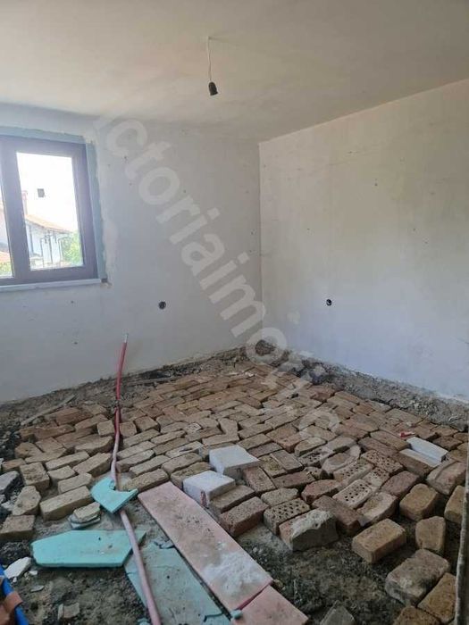 Продава се Къща в с. Беляковец, Област Велико Търново - 100 кв.м за 1590 €/кв.м - Снимка #4