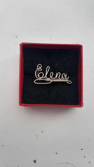 Brosa Elena unicat perfecta.
