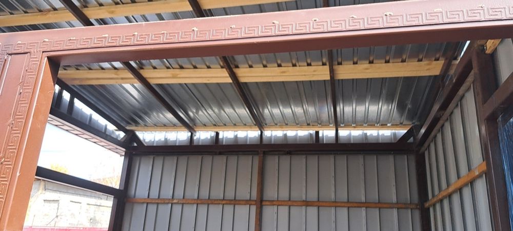 Будка для любых нужд