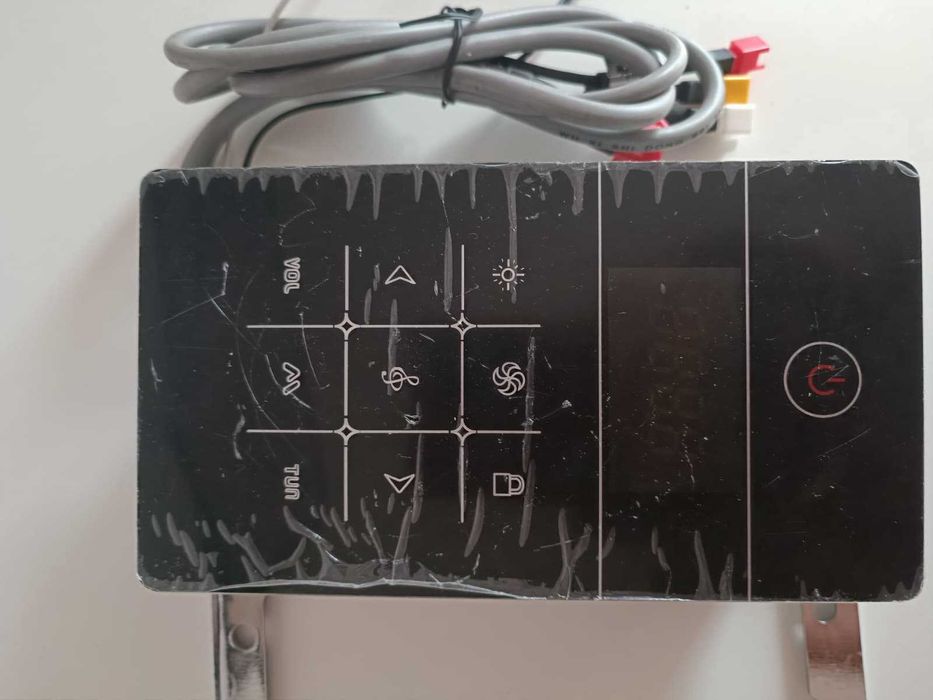 panou de  control cabina de dus tactcil