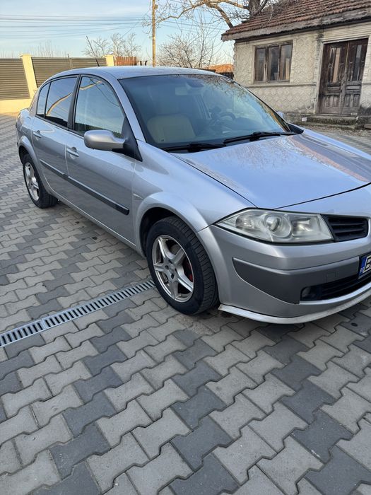 Renault megane 2 /an 2006 /1,6 benzina + GPL omologat 2032