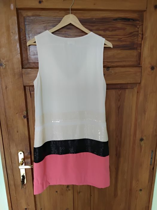 Две Официални рокли