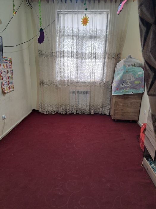 Uy , 1-qavatdan 2 xonali uy sotiladi