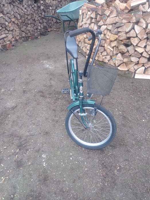 Bicicleta de vânzare