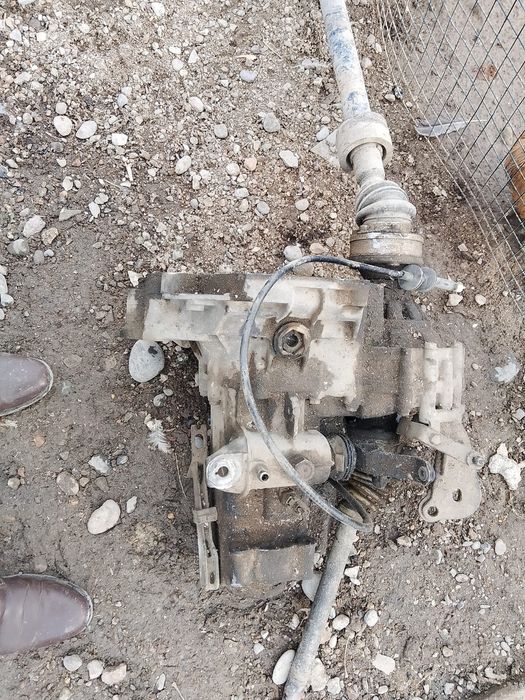 Продам кпп на голф и жетта вента