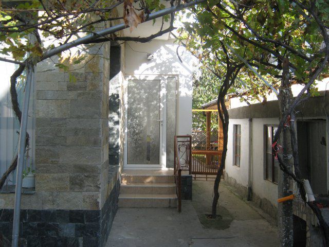 Продава се Къща в Силистра, Център - 360 кв.м за 834 €/кв.м - Снимка #5