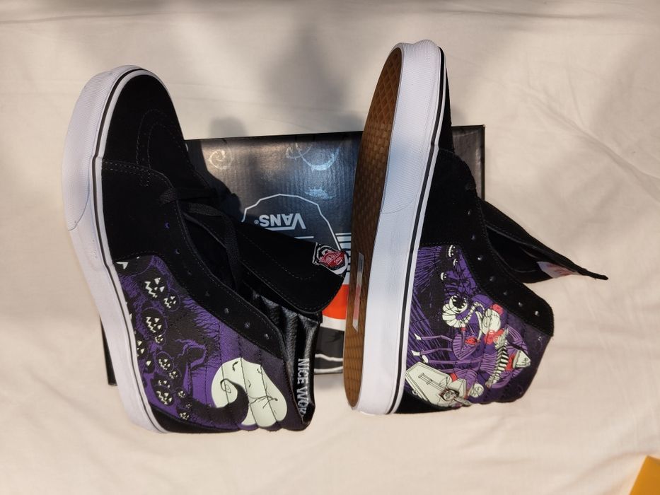 Vans Sk8-hi 'Nightmare before Christmas ' - Glow in the Dark