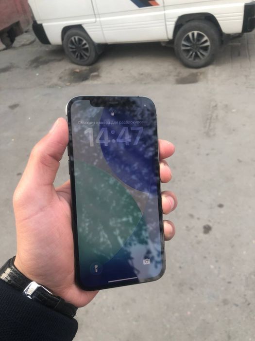 12 pro LL/A tiniq xolatda