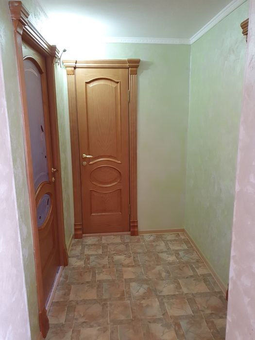 Продам квартиру 3 комнатную