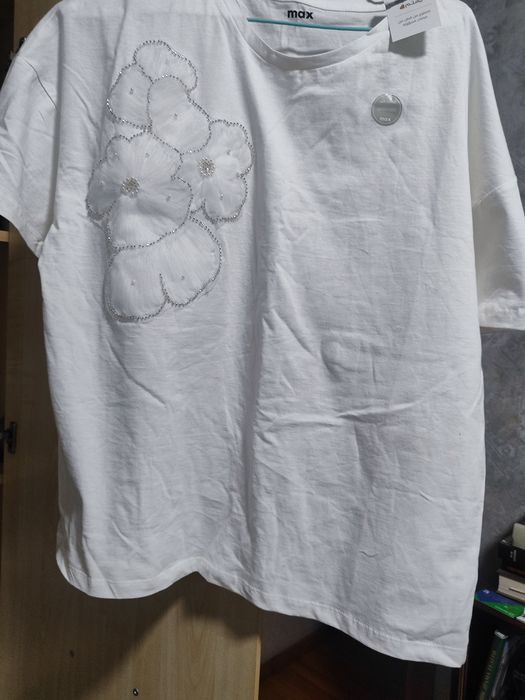 Футболка женская