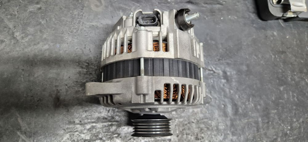 Генератор Subaru Legacy BH/BE 100A