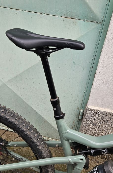 Продавам планински велосипед Focus Thron 6.9