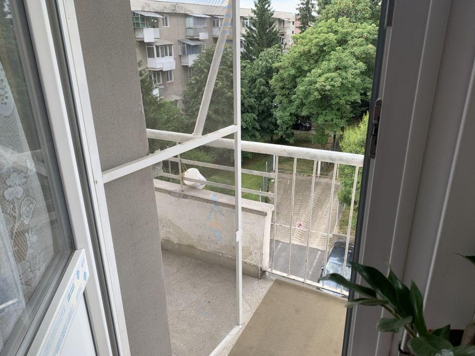 Apartament 3 camere - cartier Traian