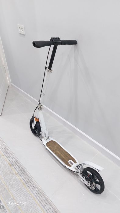 Продается хороший самокат
