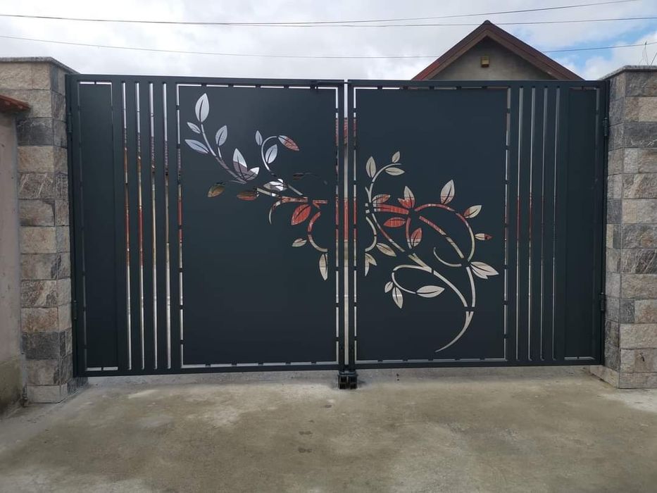 Porți și garduri din tablă decupată la comandă