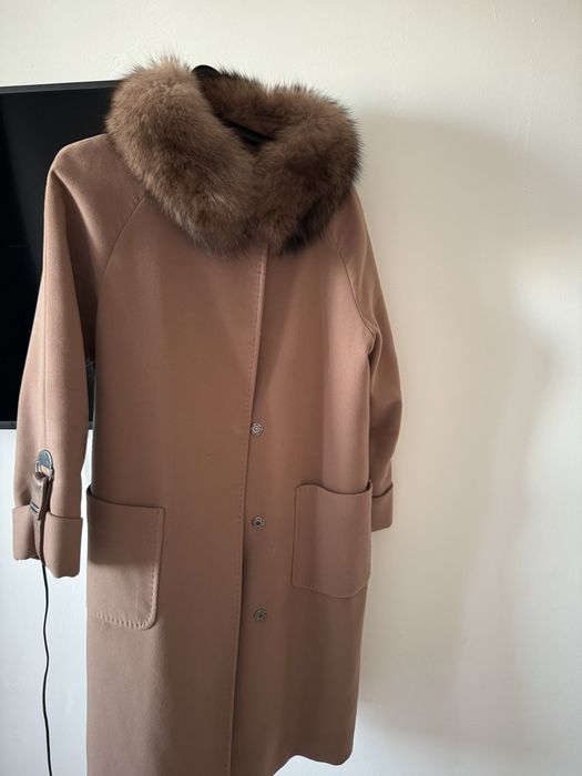 Пальто продам