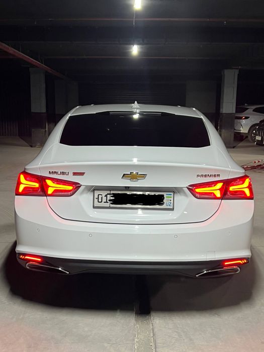 Chevrolet Malibu 2020 — 2