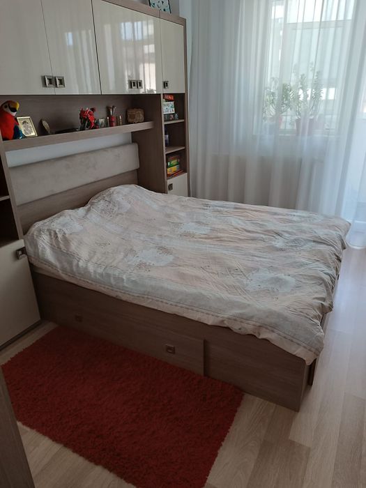 Apartament 3 camere de vanzare