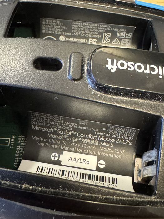 Lot 4 mouse wireless bluetooth/usb