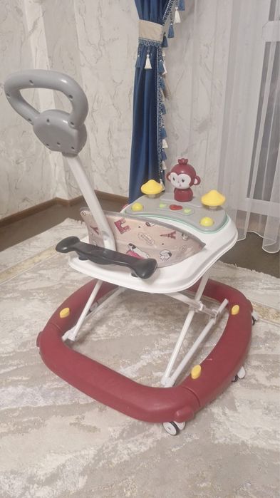 Срочно продается ходунок