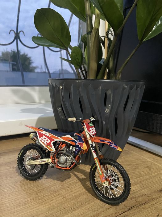 KTM sx-f 450 maisto