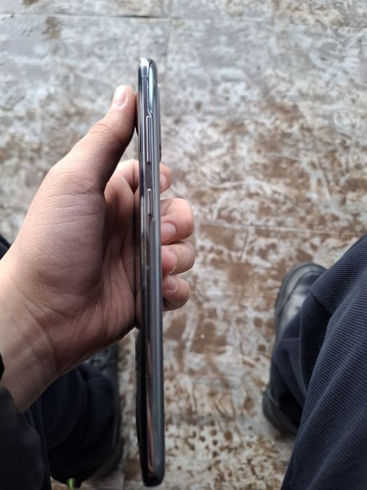 Обменяю Продам самсунг с20+