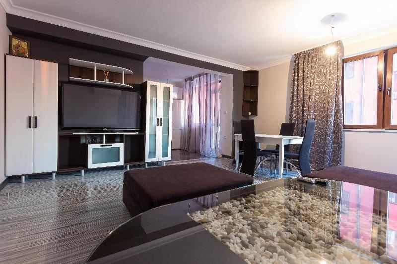 Дава се под наем Тристаен апартамент в София, Овча купел - 110 кв.м за 548.25 € - Снимка #9