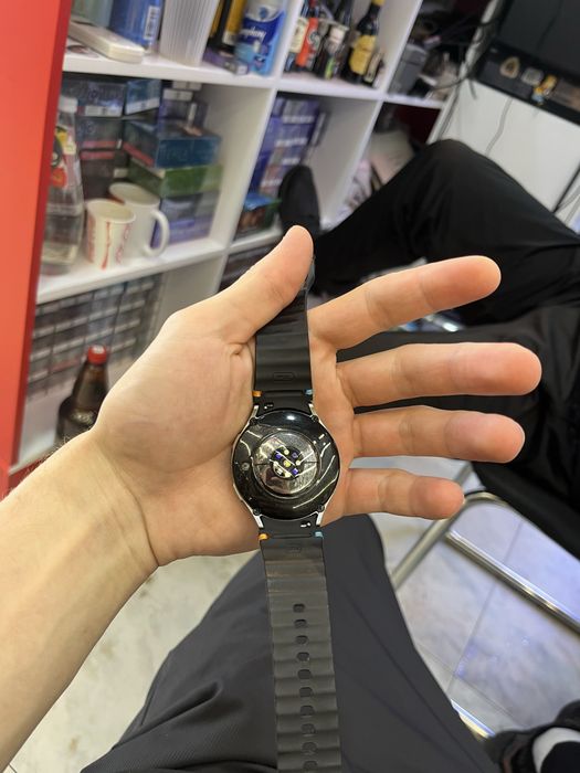 Продаются часы samsung watch 7
