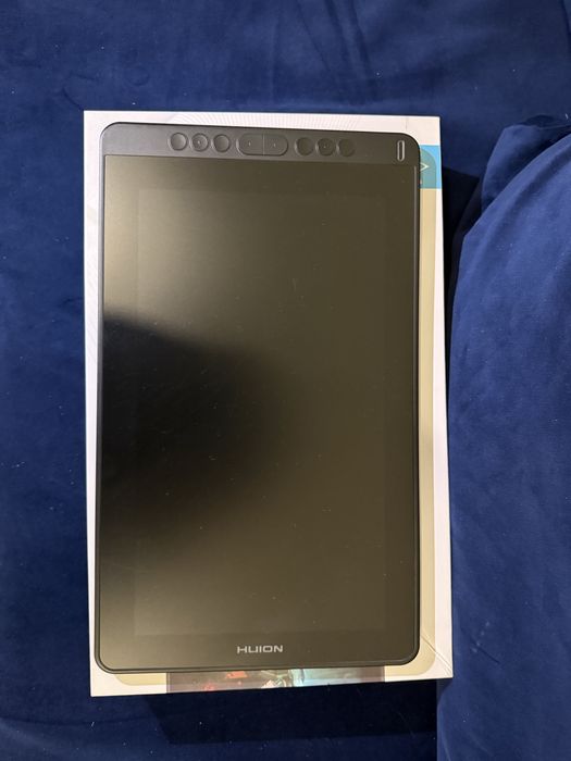 Tableta Grafica Huion Kamvas 13 Cu stilou