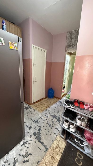 6 метрли балконга эга 2 хонали квартира сотилади