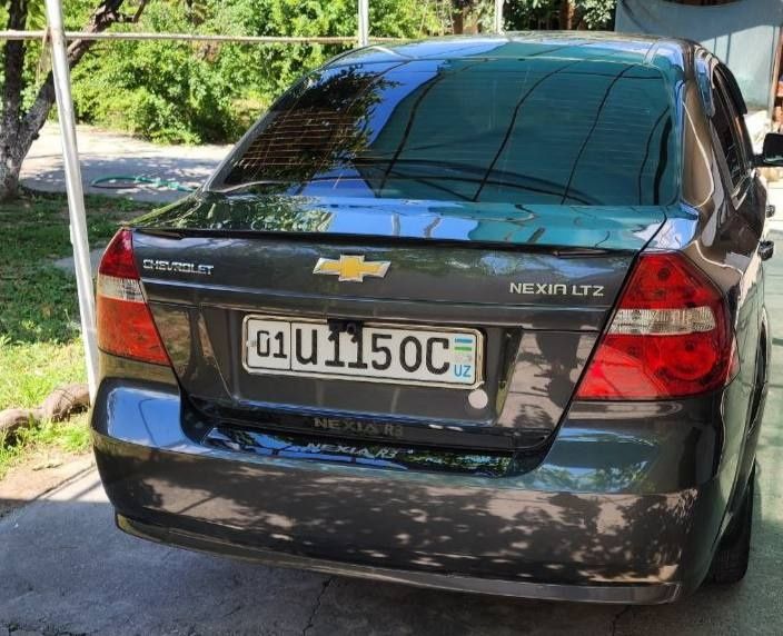 Nexia 3 LTZ Avtomat full. Toza moshina.