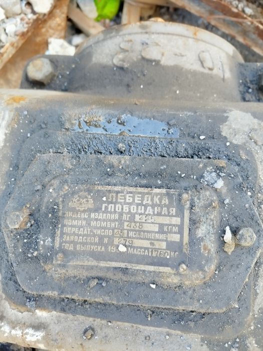 Продам лебедка глобоидная,