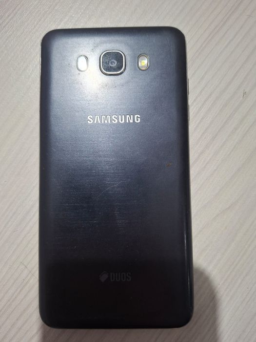 Samsung Galaxy j7 2016