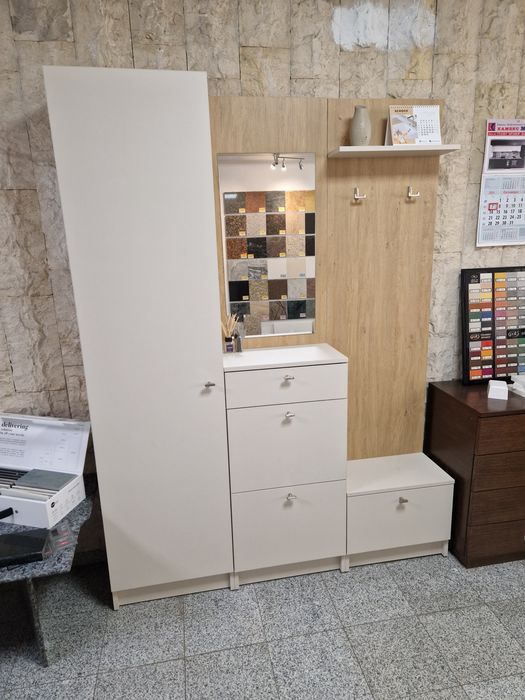 Продавам портманто антре