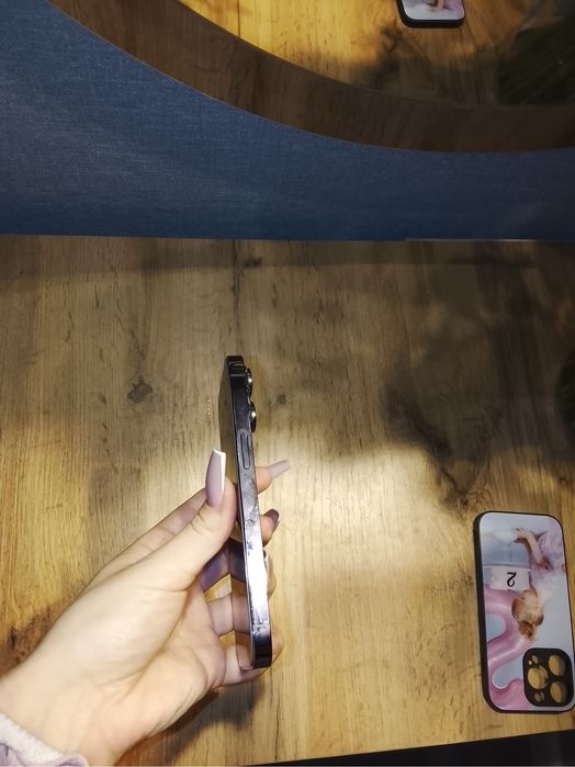 Прлдам айфон 14 про