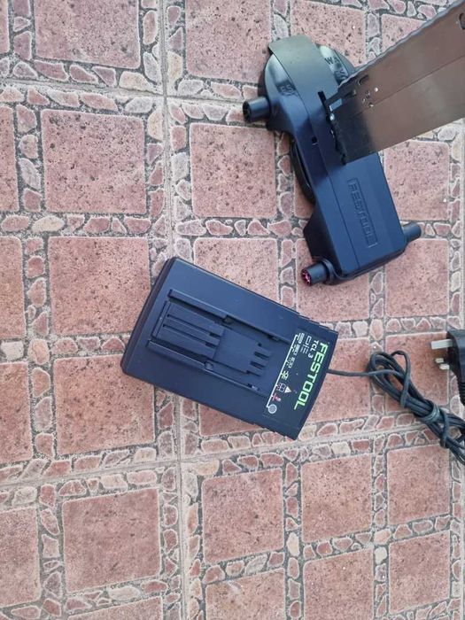 Festool ISC 240 - инструмент за рязане на изолационни материали