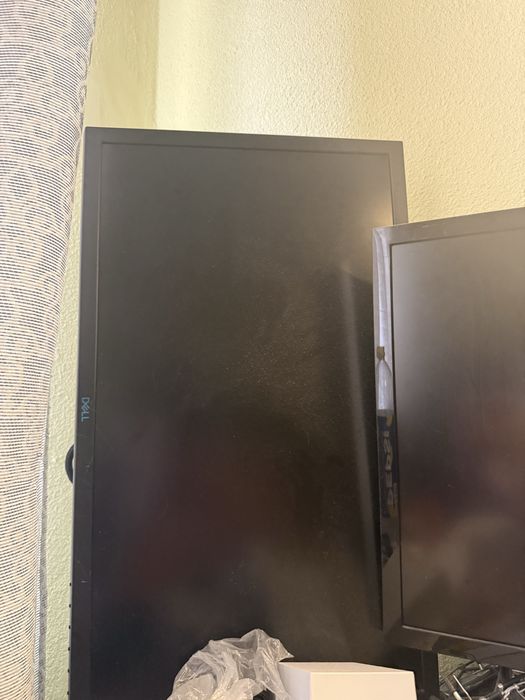 Monitoare calculator