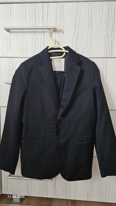 Costum baieti bleumarin