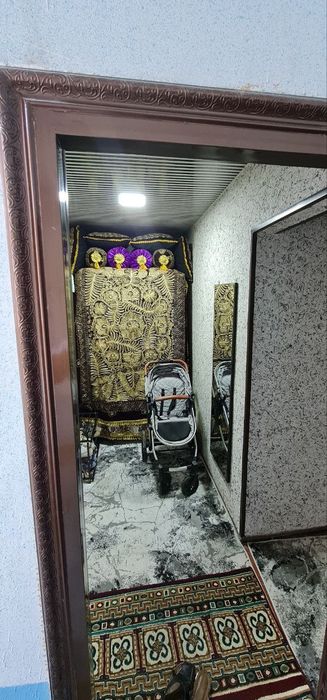 2 xonali 3-etaj kvartira sotiladi