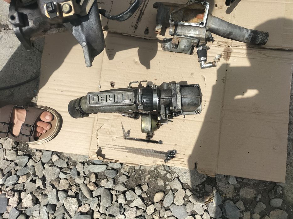 Продам запчасти для  Nissan Mistral