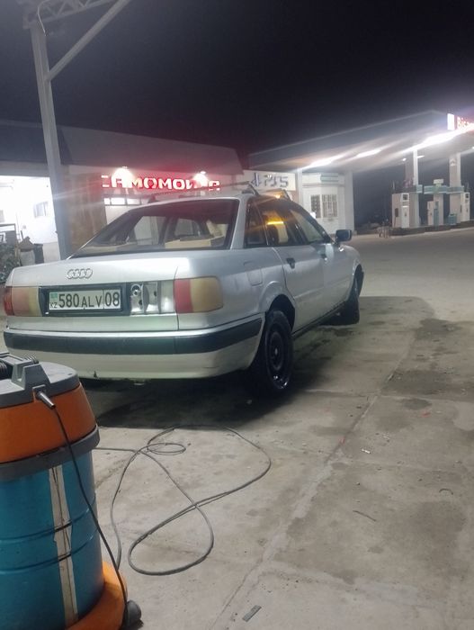 Ауди б4 саудасы бар