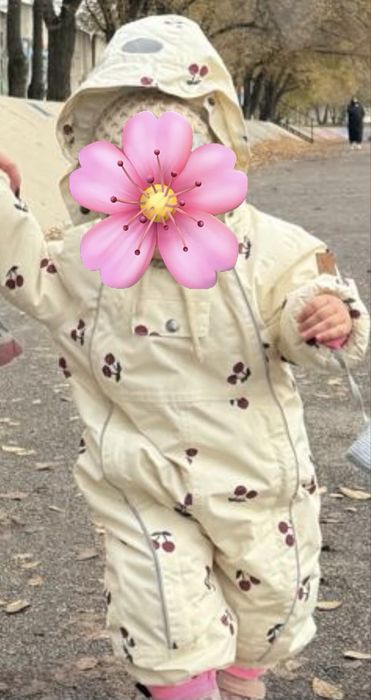 Продам детский  комбинезон